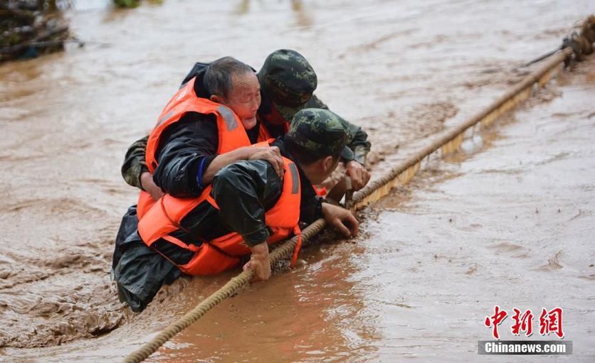 憑什么“軍人優(yōu)先”？就憑這！