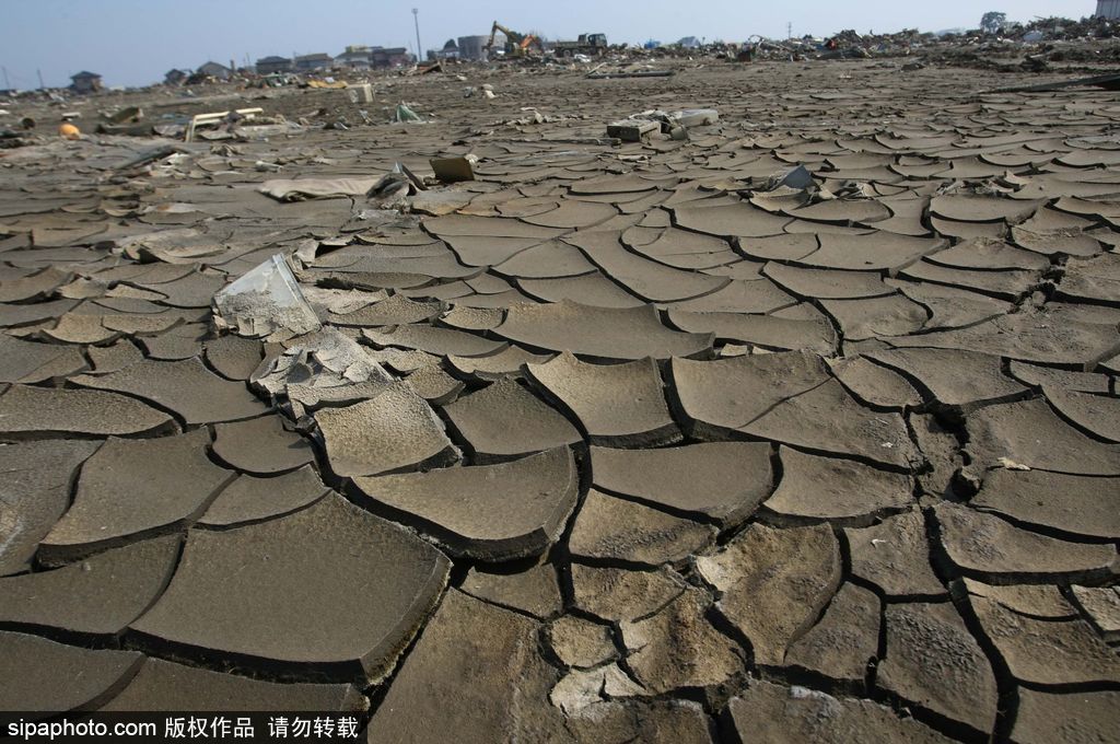 回顧福島隔離區(qū)3.11地震慘景 時隔五年地震再添創(chuàng)傷