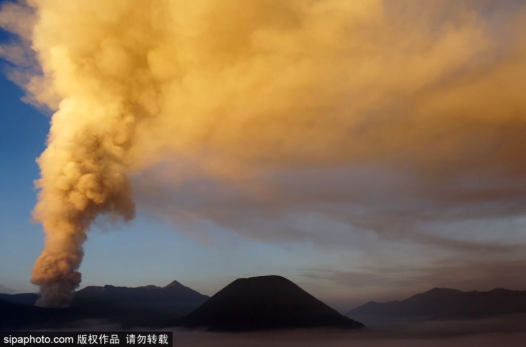 地球異域之美 盤點火山毀天滅地震撼瞬間