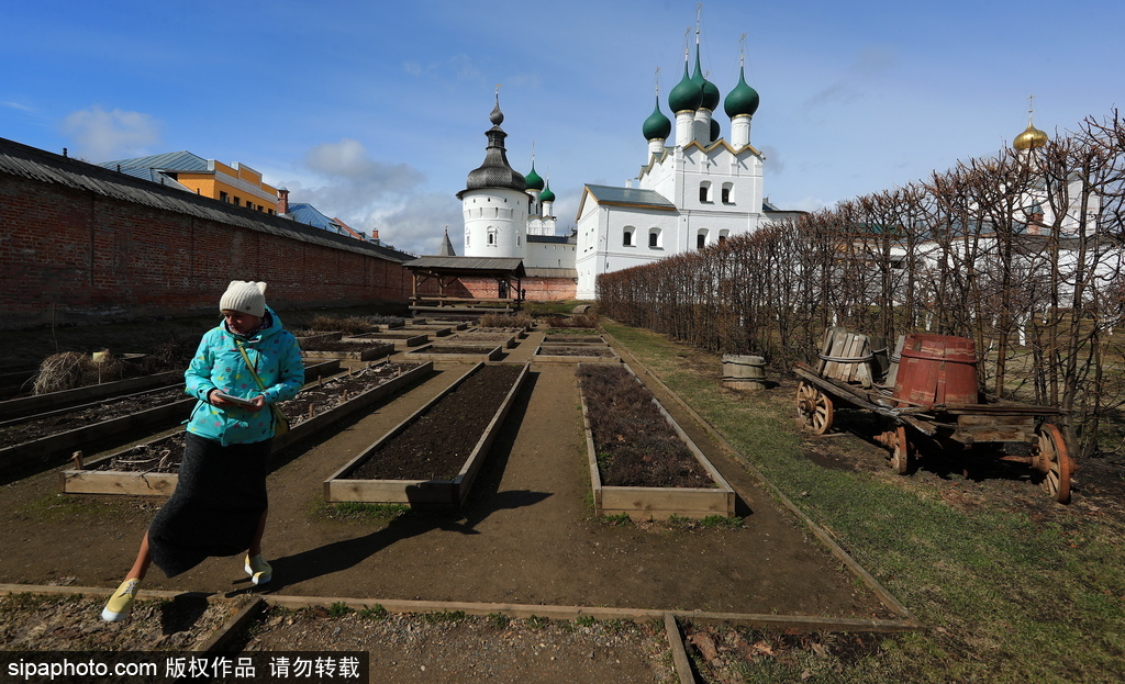 探訪俄羅斯最有價(jià)值的古建筑遺跡：羅斯托夫克里姆林宮