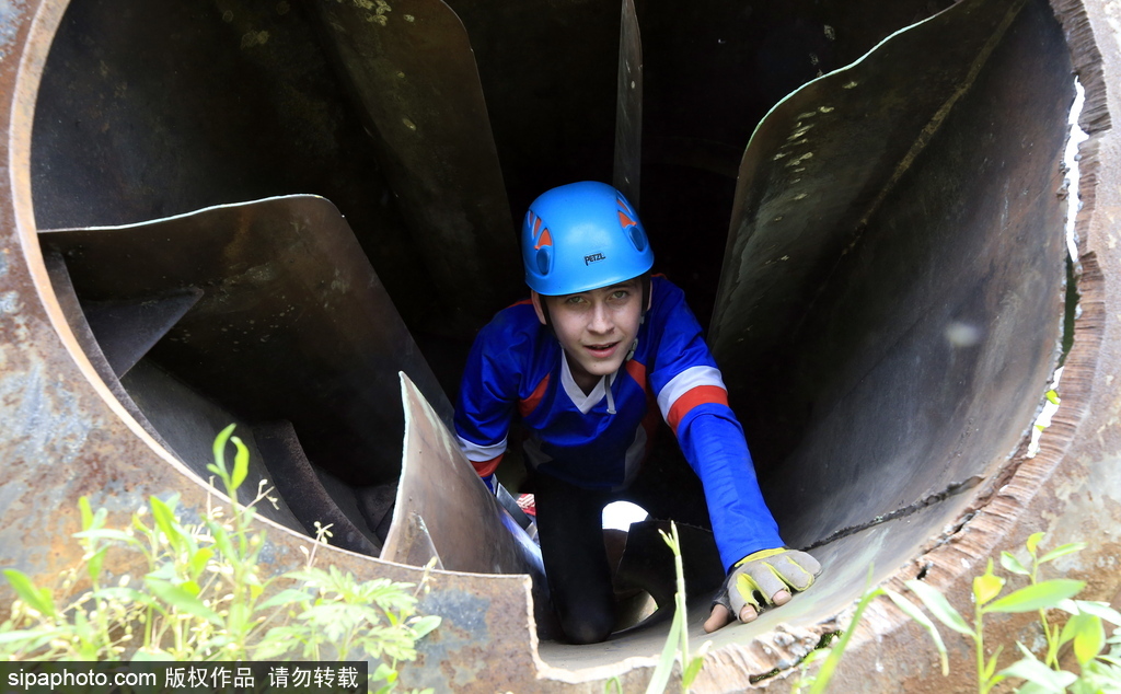 戰(zhàn)斗民族萌娃不簡單 俄羅斯緊急情況部組織兒童夏令營