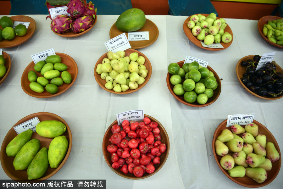 眼花繚亂饞到流口水 孟加拉國(guó)舉行國(guó)家水果展