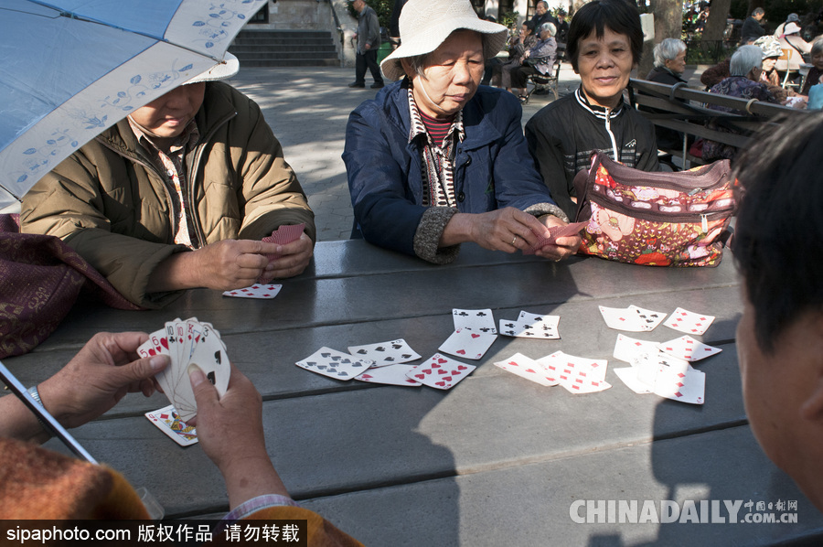 領(lǐng)略繁華的美國紐約街景 中國元素濃郁