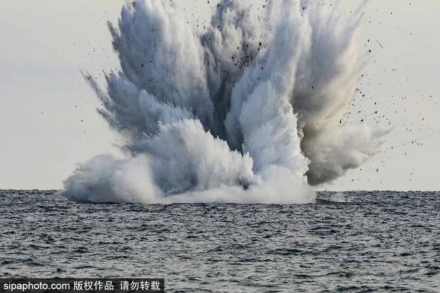 意大利飛行表演空軍戰(zhàn)斗機(jī)墜海 飛行員遇難