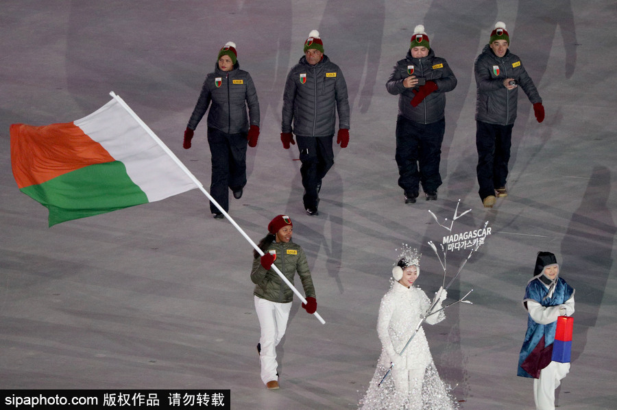 冰雪運動魅力無限！盤點平昌冬奧會開幕式上那些“特殊”參賽國