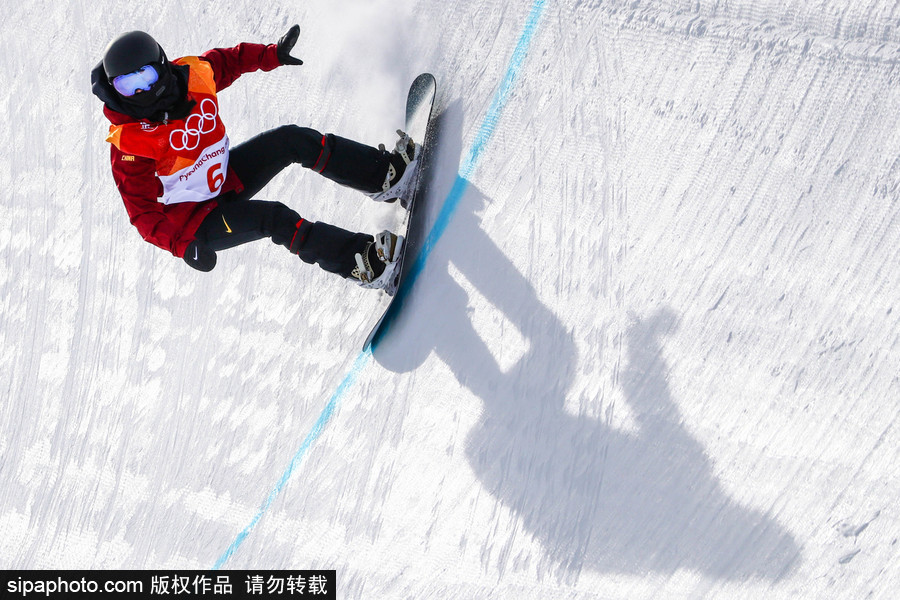 2018平昌冬奧會單板滑雪：女子U型場地技巧資格賽 中國選手劉佳宇出戰(zhàn)