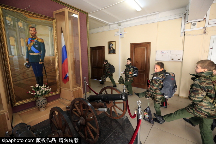 揭秘戰(zhàn)斗民族未來“警察”生活 走進(jìn)尼古拉斯二世少年警官學(xué)校