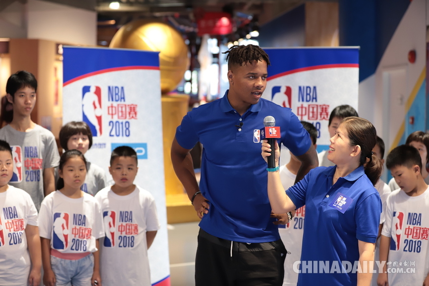 NBA中國(guó)賽腳步臨近，2017 NBA選秀狀元富爾茨現(xiàn)身上海